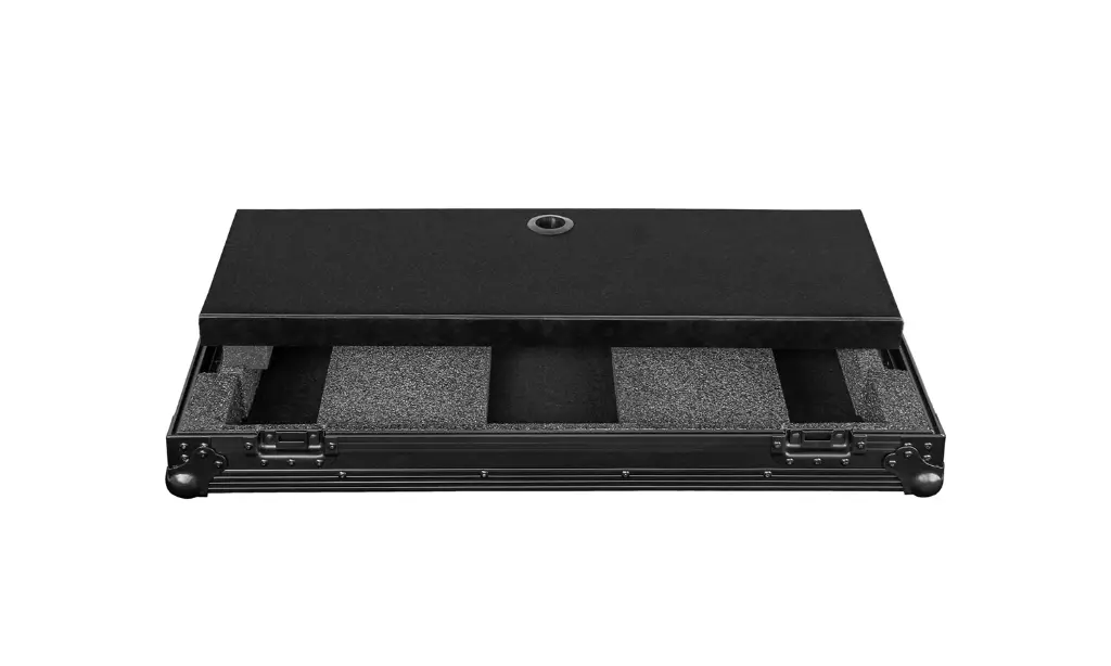 XDJ-RX2-LAPTOP-BL-inside1.webp
