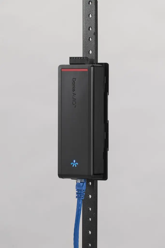InstallMounting-RackRail-1Output.webp